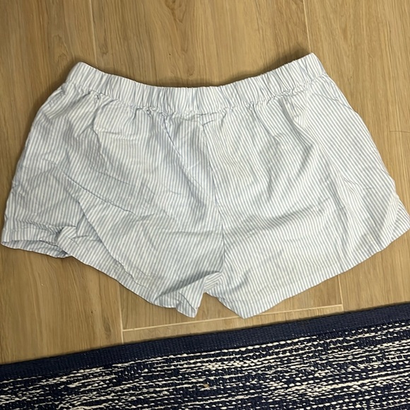 Brandy Melville Keira Pajama Shorts - Picture 4 of 6